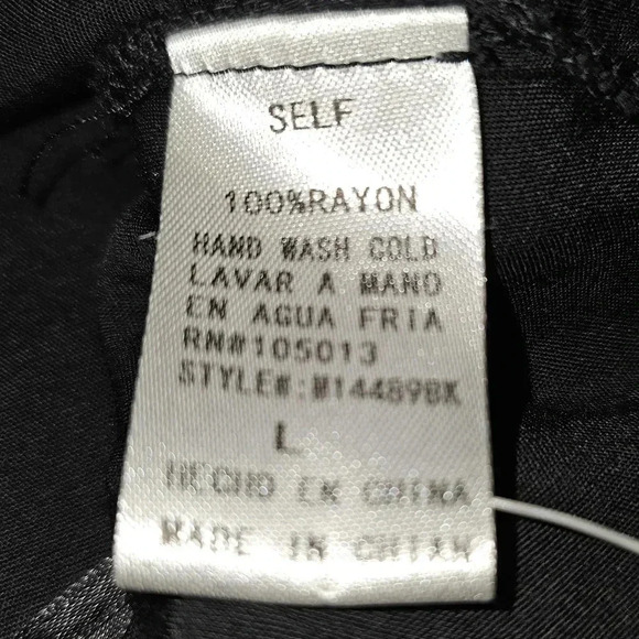 Apryl Sky Floral Roll Tab Sleeve,Sharkbite Hem Bohemian Top Sz Lg - Picture 9 of 9